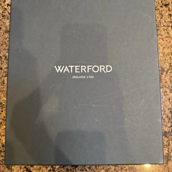 Waterford White Picture Frame with Intricate Accents - Picture 4 of 4